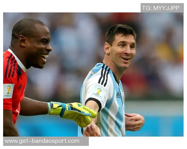 恩比德怒怼科克马兹晒图回应申京再引热议